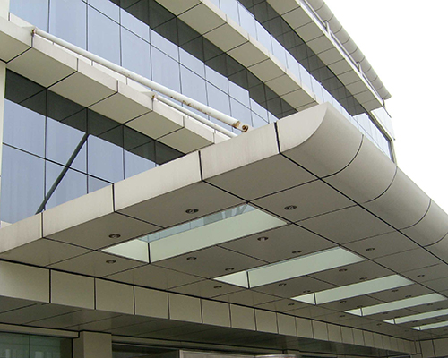 獨具風采,選擇沈陽幕墻鋁單板打造建筑外觀的時尚品味